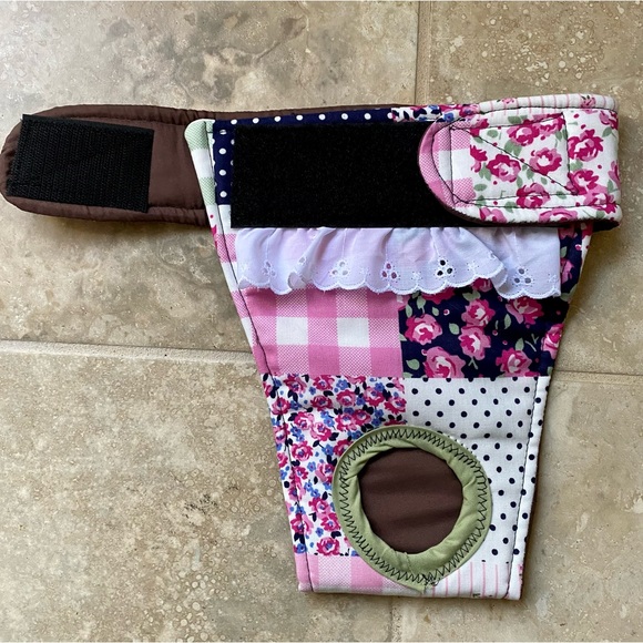 🎉HP!🎉 🆕 Female Dog Diaper, Handmade, Washable, Reusable - Picture 2 of 5